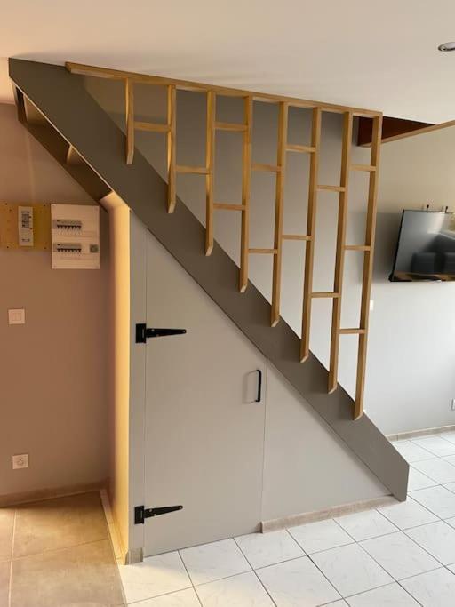 Appartement Entierement Refait A Neuf A 150 M De La Plage Narbonne-Plage Exterior photo